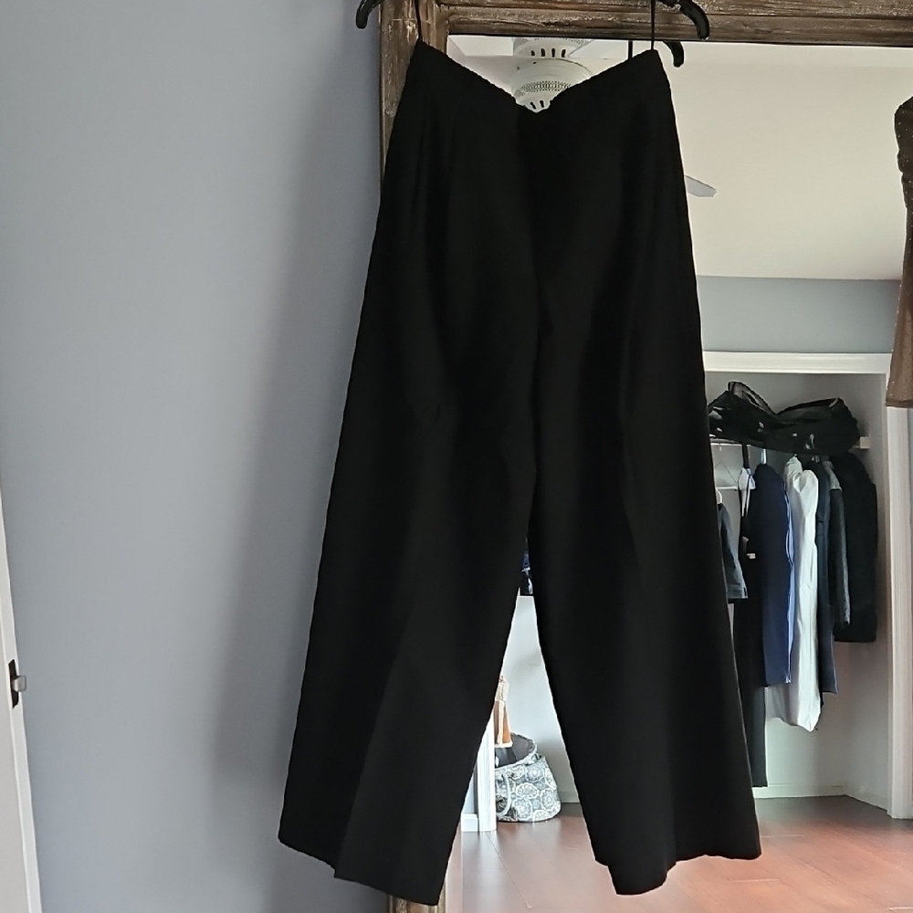 Black Wide-Leg Pants